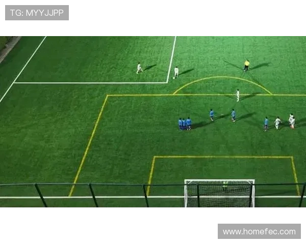 中国足球小将甄英涵郑钧瀚妙造任意球巧妙配合攻入震撼精彩制胜进球 中国足球小将甄英涵郑钧瀚妙造任意球巧妙配合攻入震撼精彩制胜进球