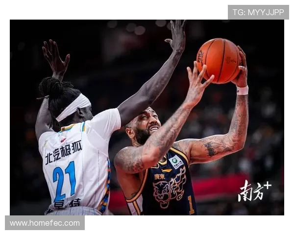 CBA粤沪大战再度上演生死抢三之战 谁能最终突围挺进总决赛
