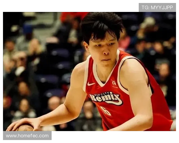 开拓者今日11人轮换杨瀚森与3名伤员缺席令人期待 开拓者今日11人轮换杨瀚森与3名伤员缺席令人期待